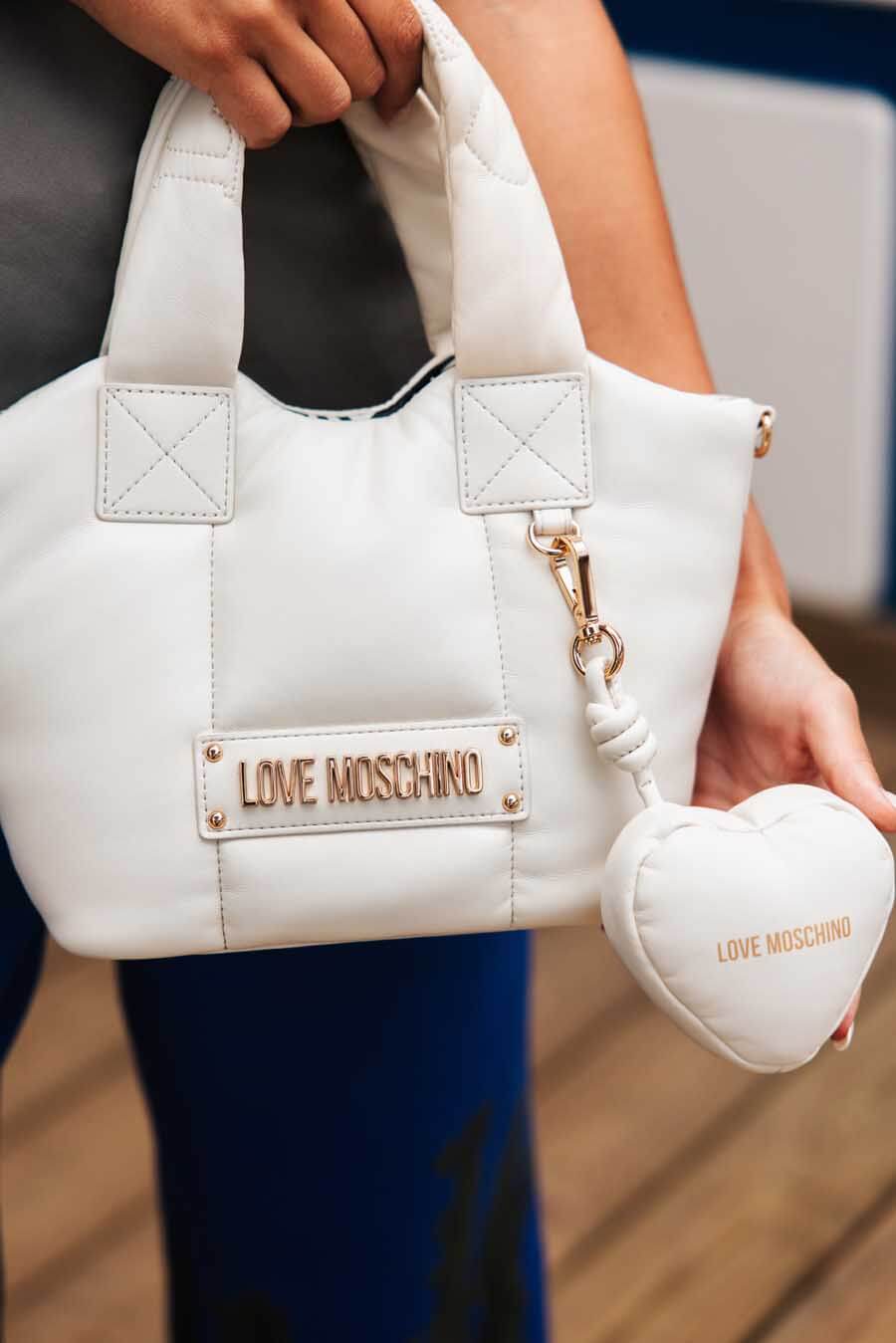 Mala Moschino